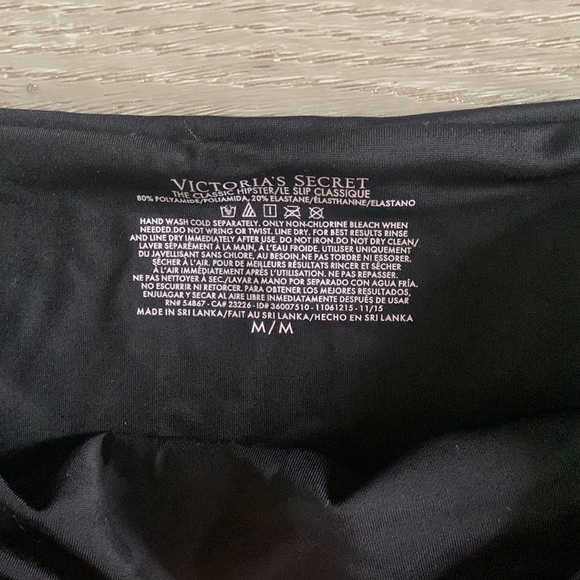 Set of 2 Victorias Secret Bikini Bottoms Size M embroidered Black solid - Picture 8 of 10